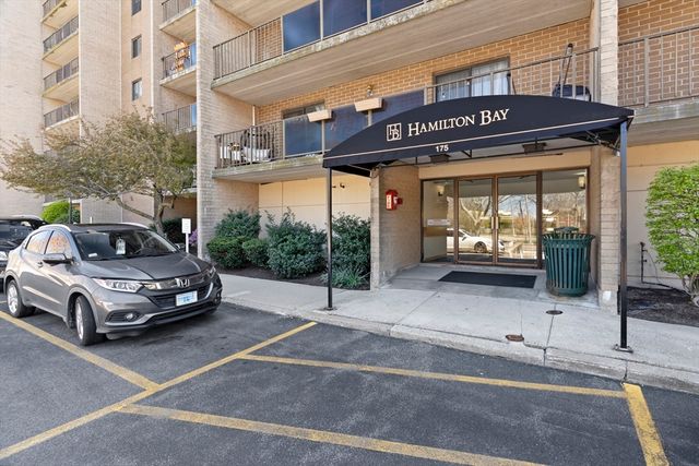 175 Quincy Shore Dr B66, Quincy, MA 02171