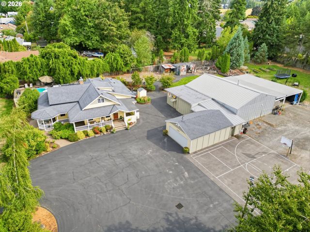 14543 THAYER Rd, Oregon City, OR 97045