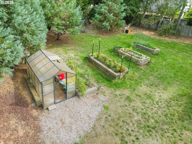 14543 THAYER Rd, Oregon City, OR 97045