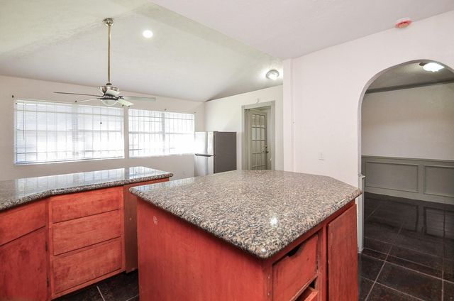 11517 Bannister Lane, Houston, TX 77076