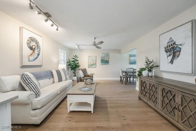 626 12th AVE S 626, Naples, FL 34102