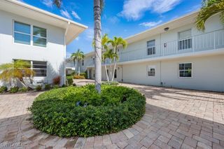 626 12th AVE S 626, Naples, FL 34102