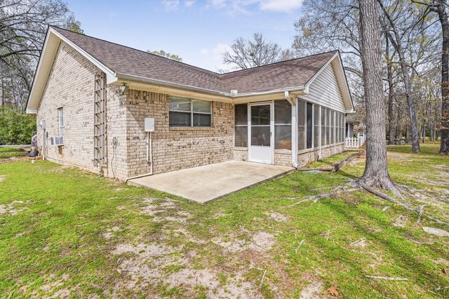 281 Broadmoor Drive, Trinity, TX 75862