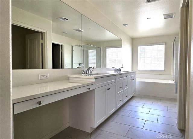16736 Stags Leap, Fontana, CA 92336
