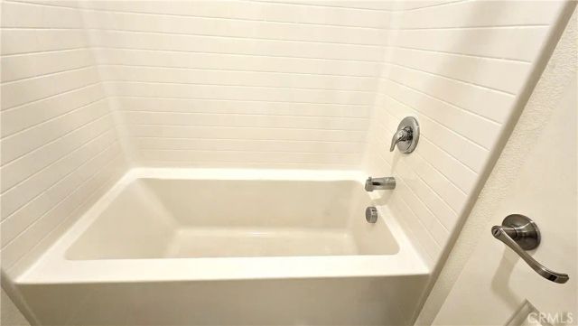 16736 Stags Leap, Fontana, CA 92336
