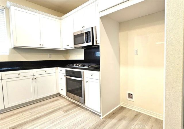 16736 Stags Leap, Fontana, CA 92336