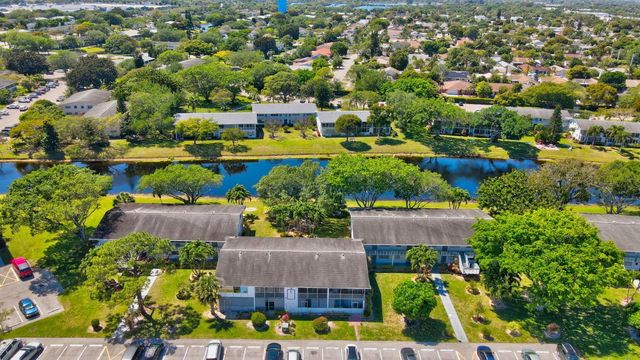 65 Islewood C Court C, Deerfield Beach, FL 33442