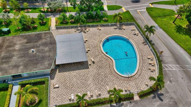 65 Islewood C Court C, Deerfield Beach, FL 33442