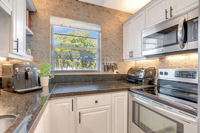 65 Islewood C Court C, Deerfield Beach, FL 33442