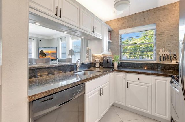 65 Islewood C Court C, Deerfield Beach, FL 33442