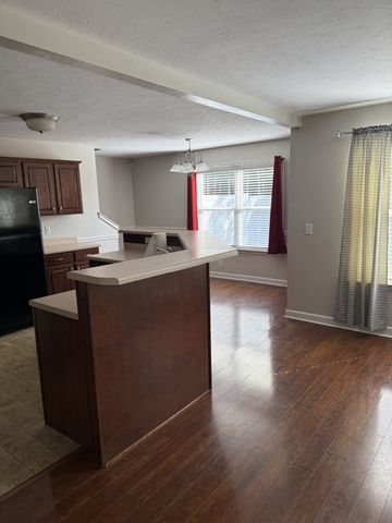 640 Ken Pilkerton Dr, Smyrna, TN 37167