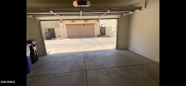 3775 E SANTA FE Lane, Gilbert, AZ 85297