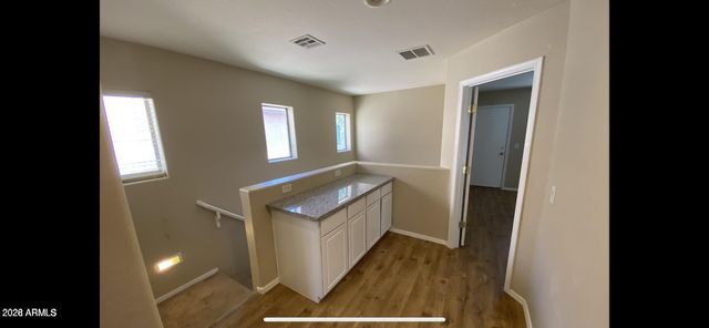 3775 E SANTA FE Lane, Gilbert, AZ 85297