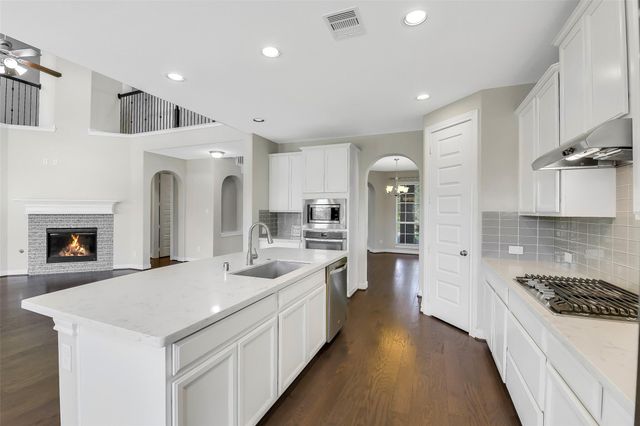 16706 Chestnut Square Drive, Cypress, TX 77433
