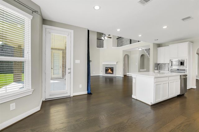16706 Chestnut Square Drive, Cypress, TX 77433