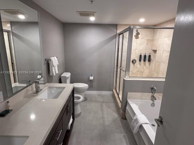 17375 Collins Ave 601, Sunny Isles Beach, FL 33160