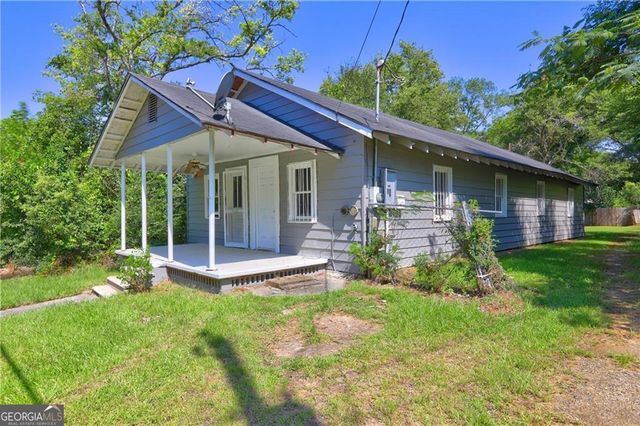 120 Caraker Avenue, Milledgeville, GA 31061