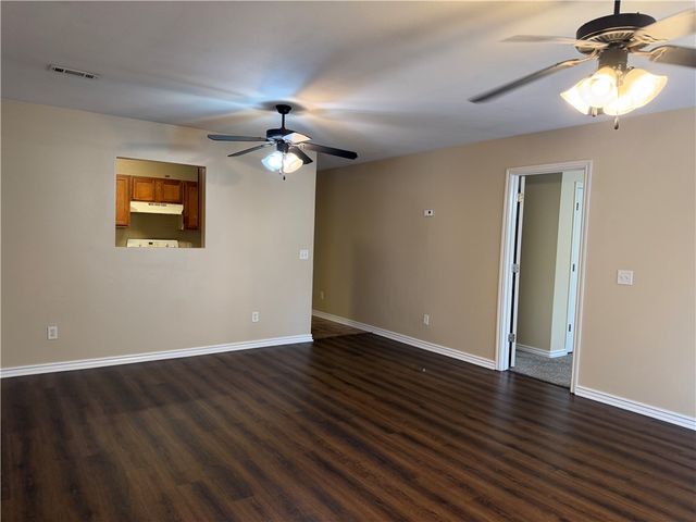 234 Graystone Circle, Centerton, AR 72719