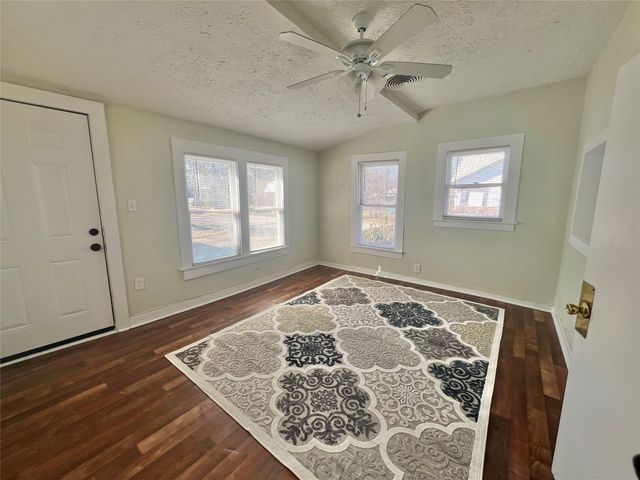 1801 6th Street, Brownwood, TX 76801