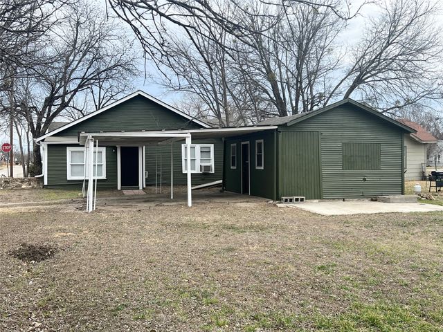 1801 6th Street, Brownwood, TX 76801