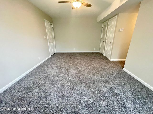 3546 Brockton Ln 5, Louisville, KY 40220