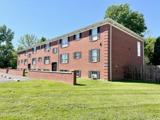 3546 Brockton Ln 5, Louisville, KY 40220