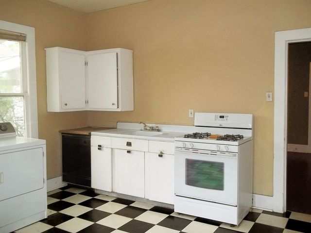 218 N Windomere Avenue B, Dallas, TX 75208