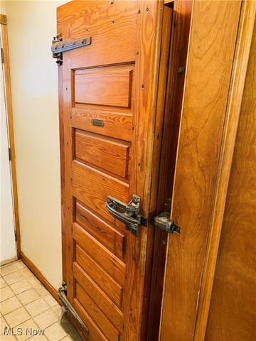 3905 Dobbins Road, Poland, OH 44514