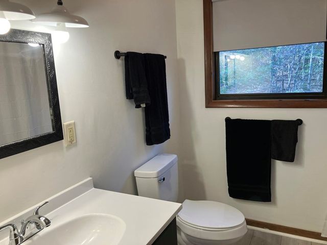 67 Hundred Acre Woods Drive, Murphy, NC 28906