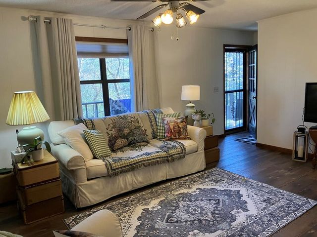 67 Hundred Acre Woods Drive, Murphy, NC 28906