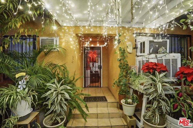 214 N Alma Avenue, Los Angeles, CA 90063