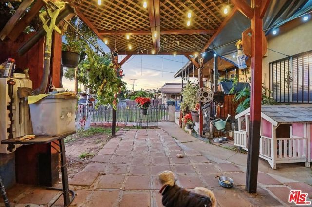 214 N Alma Avenue, Los Angeles, CA 90063