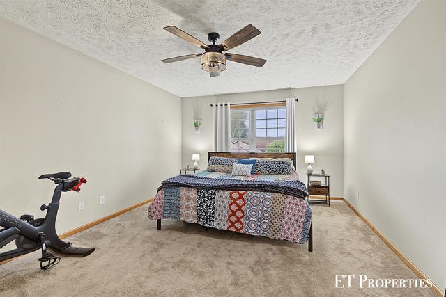 8954 Lady Lauren Drive, Rockford, MI 49341