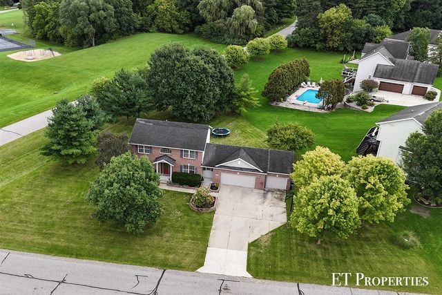 8954 Lady Lauren Drive, Rockford, MI 49341