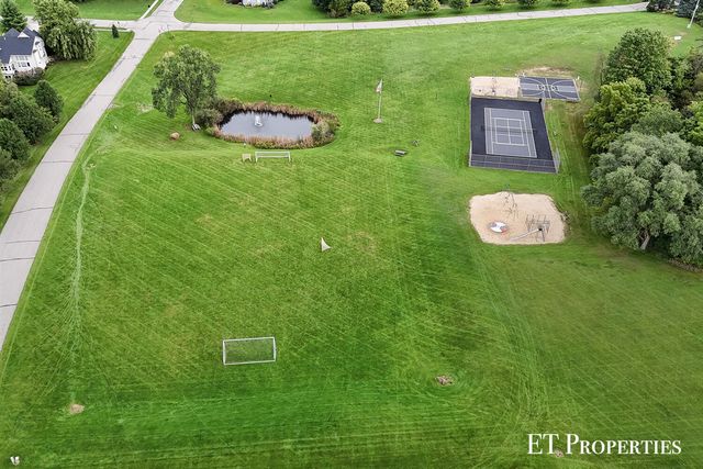 8954 Lady Lauren Drive, Rockford, MI 49341