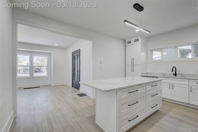 3110 N Main Street, Royal Oak, MI 48073