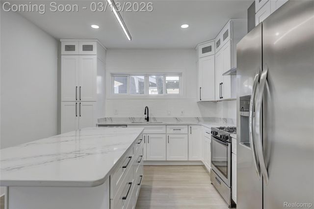 3110 N Main Street, Royal Oak, MI 48073