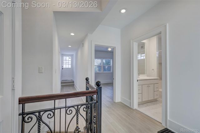 3110 N Main Street, Royal Oak, MI 48073