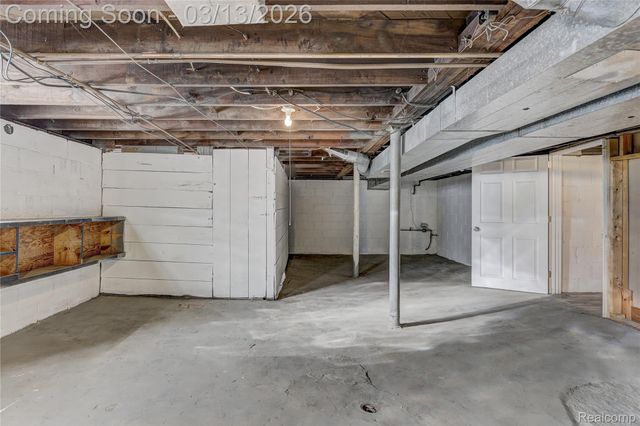 3110 N Main Street, Royal Oak, MI 48073