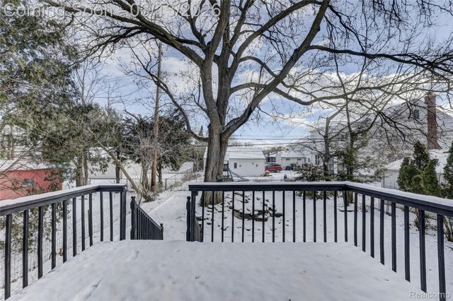 3110 N Main Street, Royal Oak, MI 48073