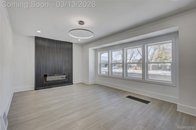 3110 N Main Street, Royal Oak, MI 48073