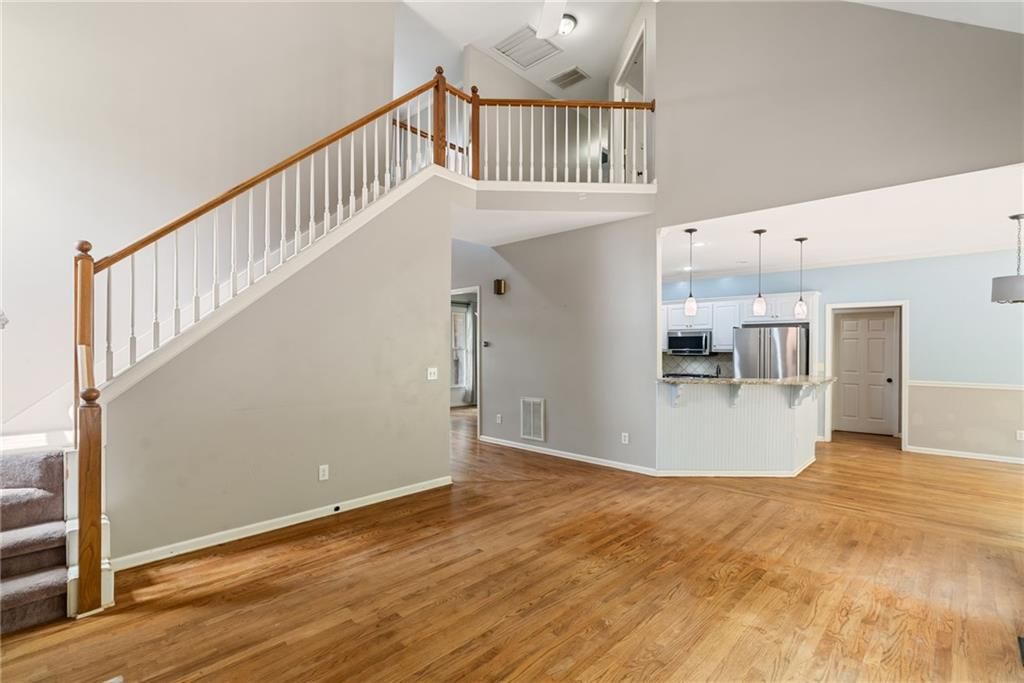 Image 11 of property listing at 3875 Sweetwater Drive, Cumming, GA 30041