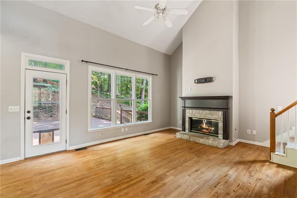 Image 12 of property listing at 3875 Sweetwater Drive, Cumming, GA 30041