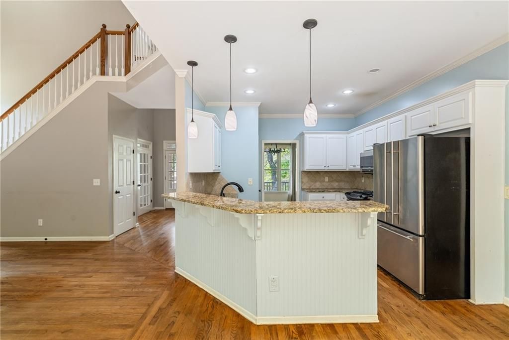 Image 15 of property listing at 3875 Sweetwater Drive, Cumming, GA 30041