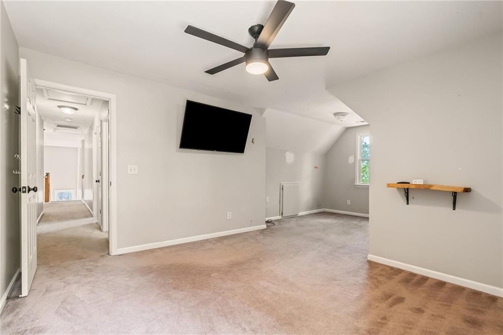 Image 34 of property listing at 3875 Sweetwater Drive, Cumming, GA 30041