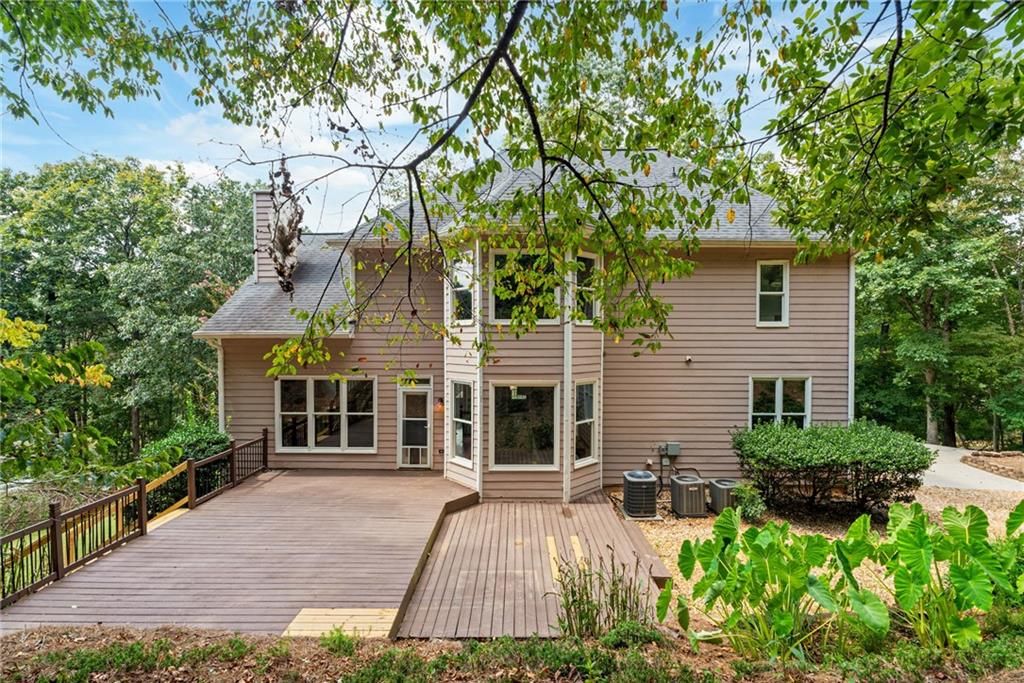 Image 48 of property listing at 3875 Sweetwater Drive, Cumming, GA 30041