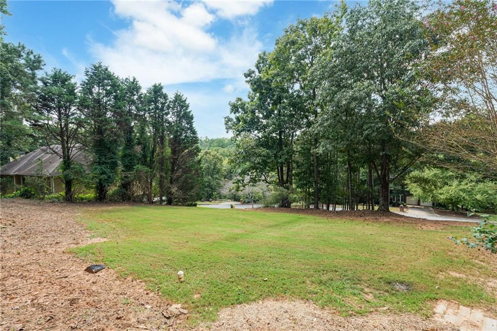 Image 50 of property listing at 3875 Sweetwater Drive, Cumming, GA 30041