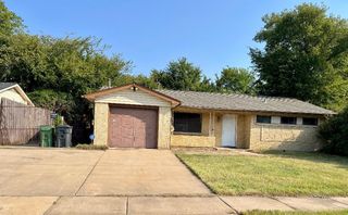 2019 Ruth Street, Arlington, TX 76010