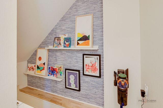 613 E Golf Road, Libertyville, IL 60048