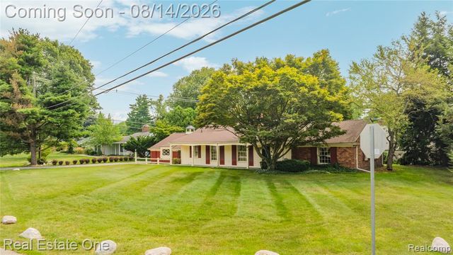 Vac Orchard Way, Bloomfield Hills, MI 48301